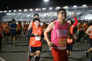 BIB: 2983, 70123, 22708
                            <button type="button" onclick="openModal(10864435)" class="btn btn-primary btn-sm float-right btn-popup" data-toggle="modal" data-target=".modal-high-quality">
                        <i class="fas fa-shopping-cart"></i> Add to Cart
                    </button>
                                            <button type="button" onclick="isThisMe(10864435, true)" class="btn btn-success btn-sm float-right btn-popup btn-isme hidden" data-toggle="tooltip" data-placement="bottom" title="นี่คือรูปของคุณใช่ไหม คลิกที่นี่เพื่อเอาเข้าอัลบั้ม">
                        <i class="fas fa-plus"></i> Add to album
                    </button>
                    <button type="button" onclick="isThisMe(10864435, false)" class="btn btn-warning btn-sm float-right btn-popup btn-isnotme hidden">
                        <i class="fas fa-ban"></i> Remove from album
                    </button>